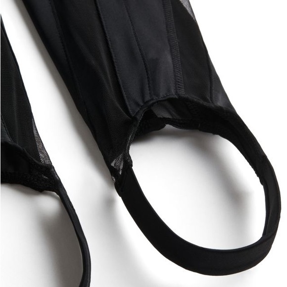 Mesh-paneled Stirrup Leggings - Picture 10 of 10